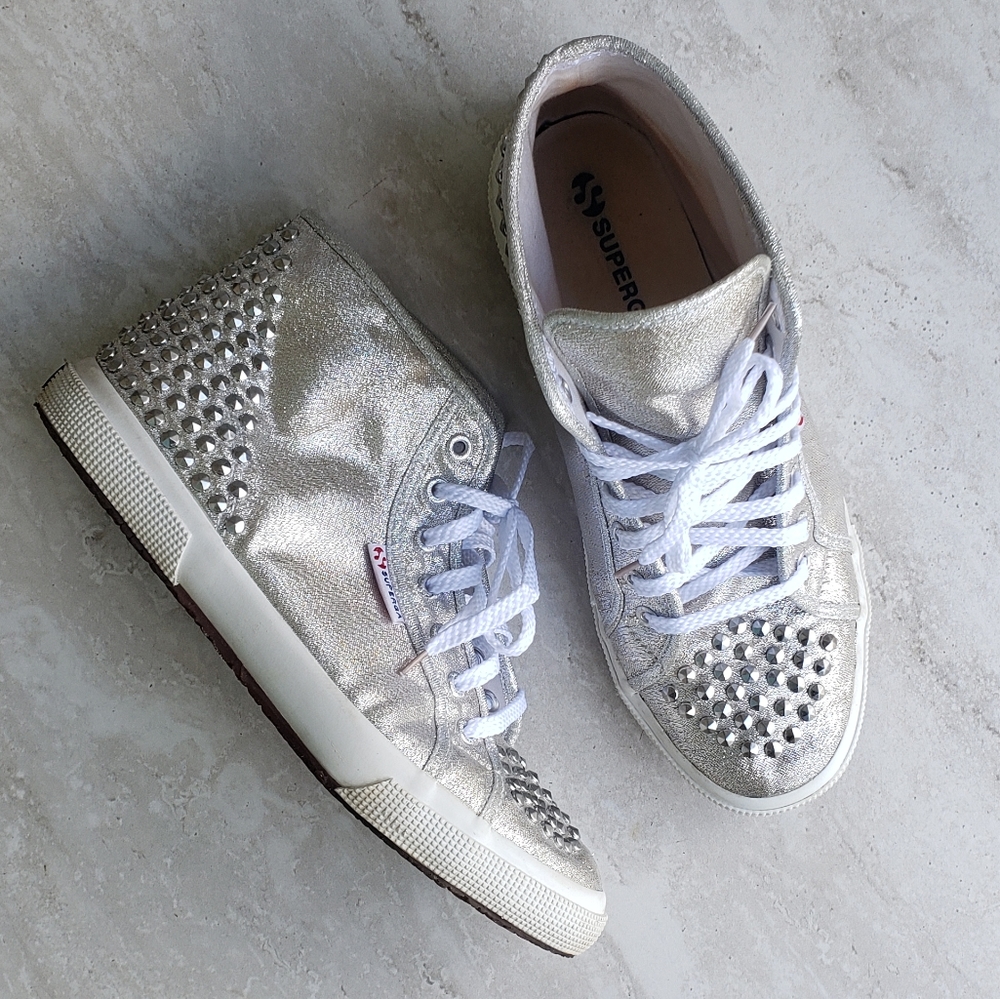 Superga Silver Glitter Stud High-Top Sneaker
EU 41 - Picture 10 of 16